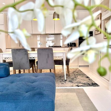 Stylish Apartment With Bbq Kensington London Exterior photo