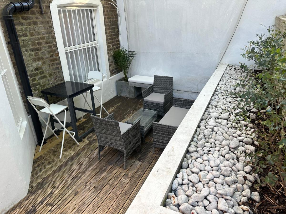 Stylish Apartment With Bbq Kensington London Exterior photo
